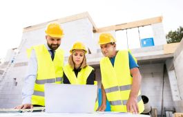 How Digital Project Management Software Streamlines Custom Home Building