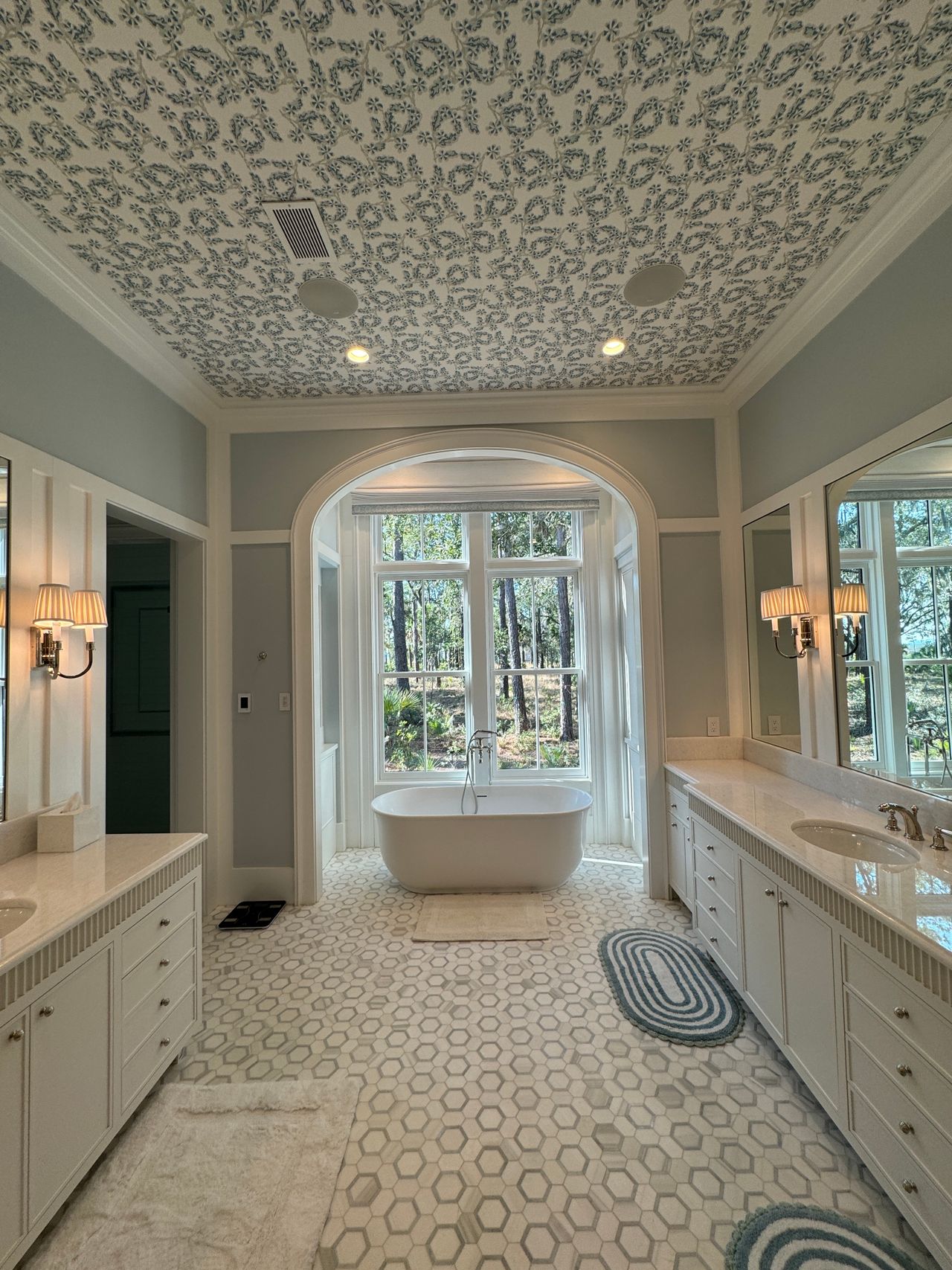 Statement ceiling