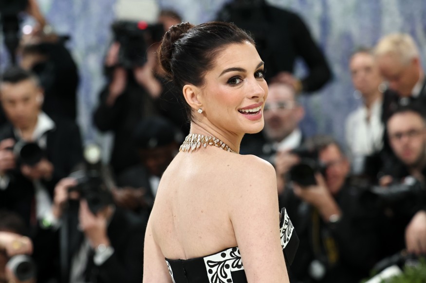 Anne Hathaway