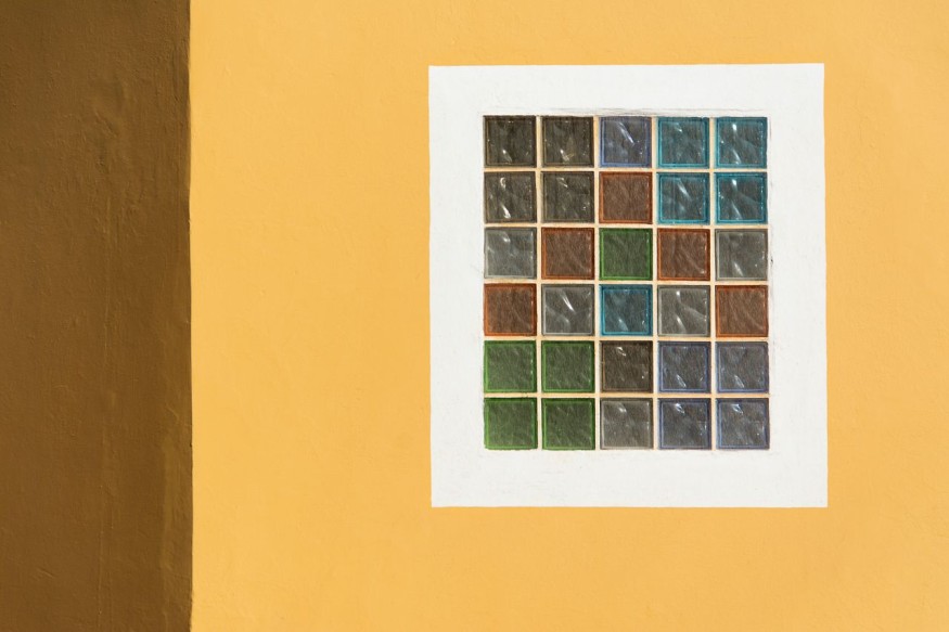 Glass bricks