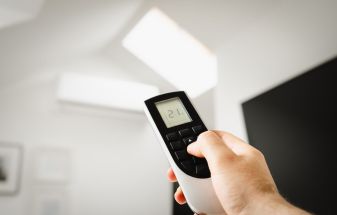 AC