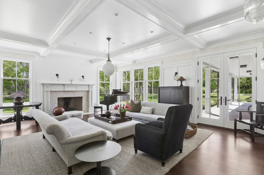 Meg Ryan's Home