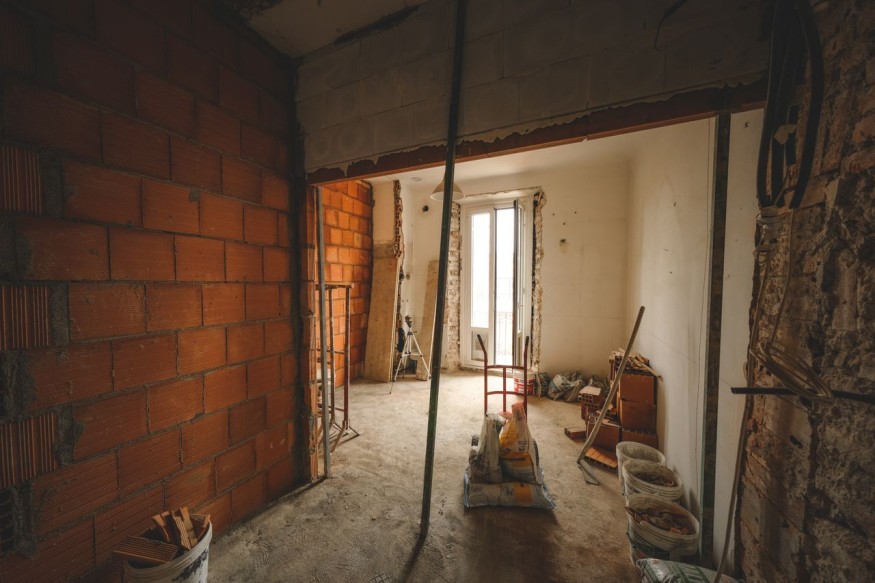 Wall construction