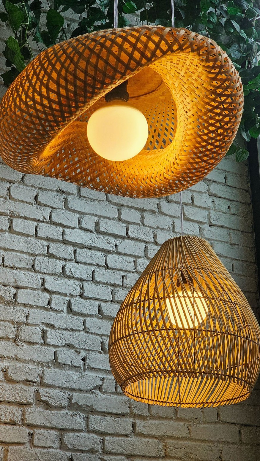 Light fixtures