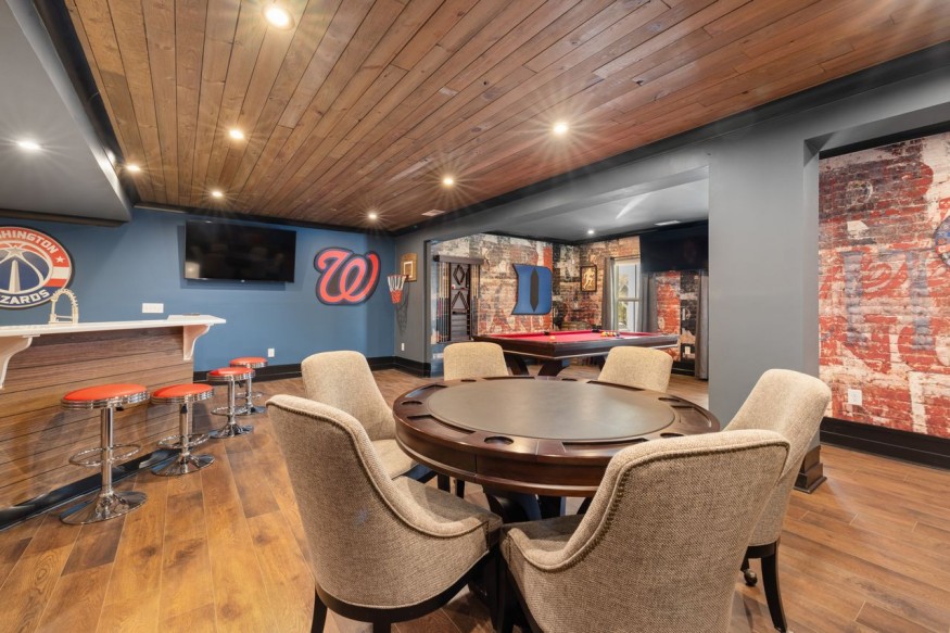 Game room