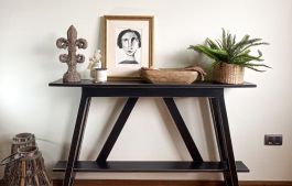 Console table