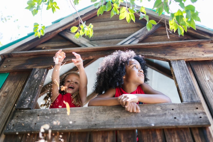Outdoor fort