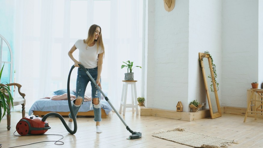cleaning woman