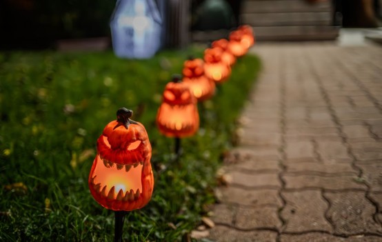 Halloween decor